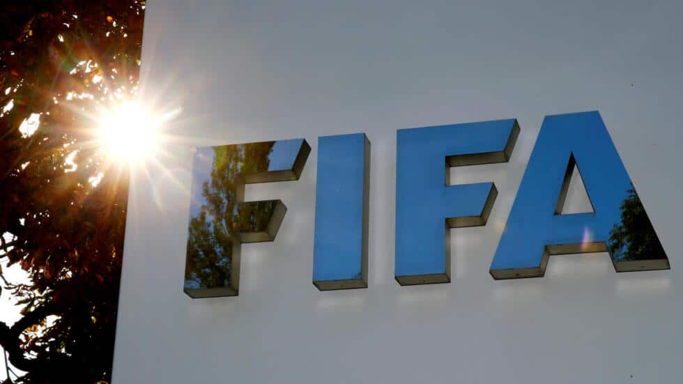 Lire la suite à propos de l’article Actu française: les sénateurs votent la suppression de l’avantage fiscal pour la FIFA