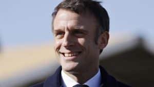 Lire la suite à propos de l’article Informations france: que fait Emmanuel Macron ?