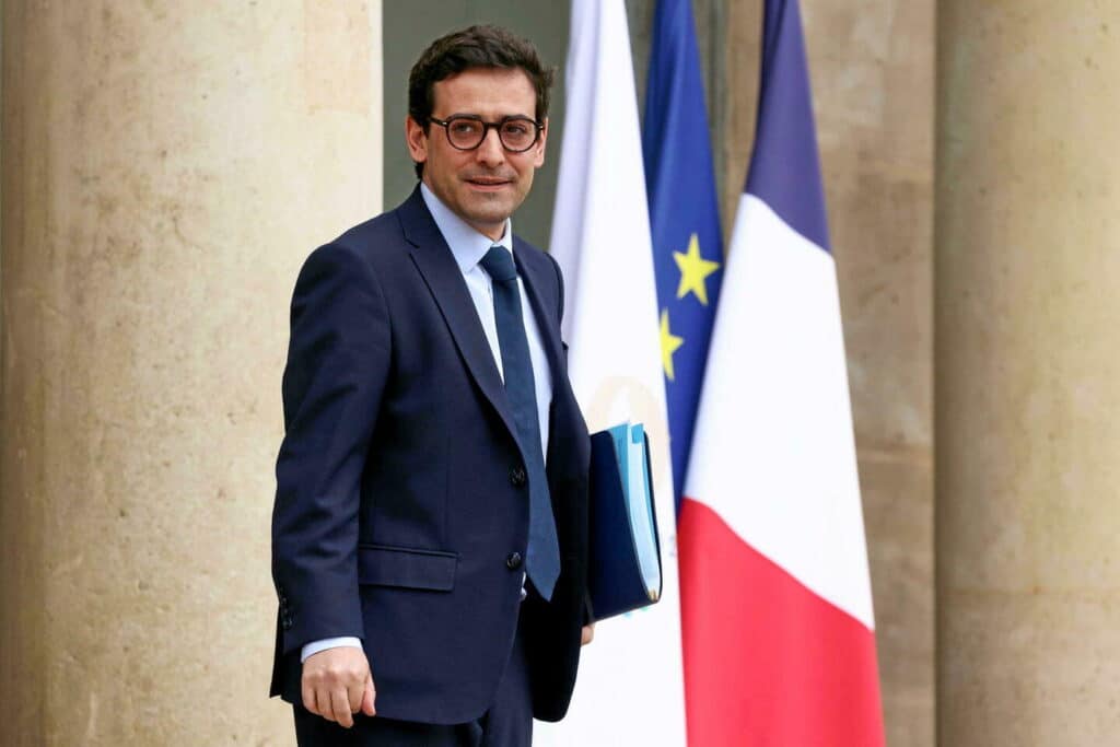 Lire la suite à propos de l’article Actualités françaises: Les Français doivent « s’abstenir » de se rendre en Iran, Liban, Israël et dans les territoires palestiniens #France
